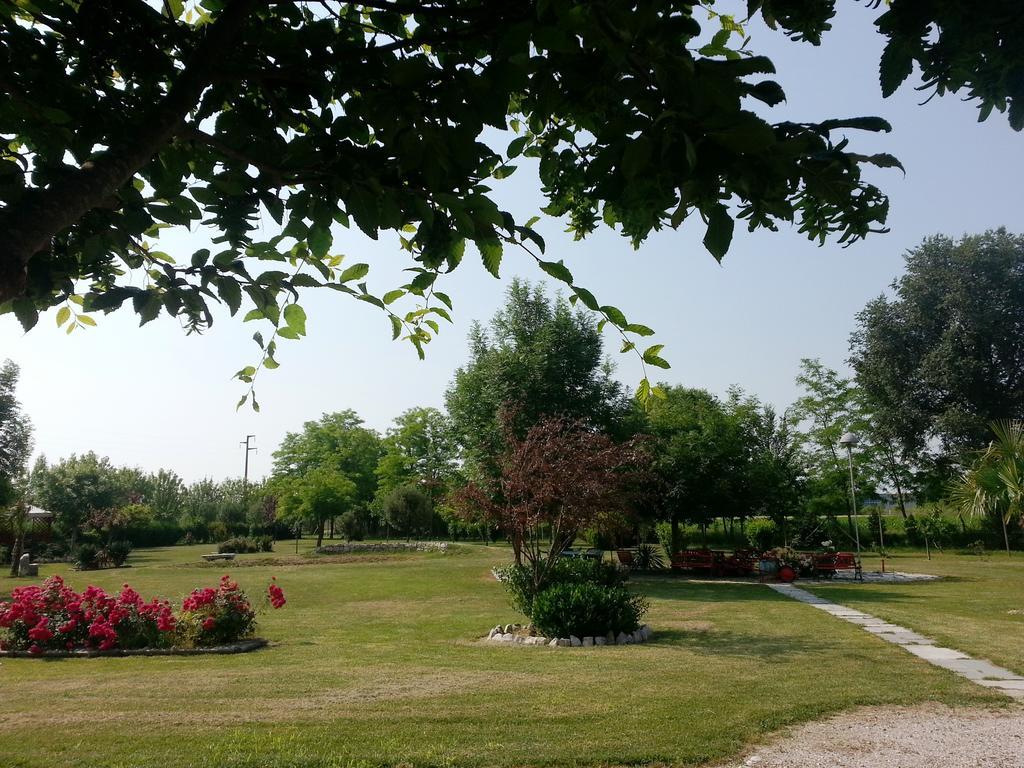 Dogana Vecchia - Hotel & Residence B&B Ristorante & Pizzeria Trivignano Udinese Exterior foto
