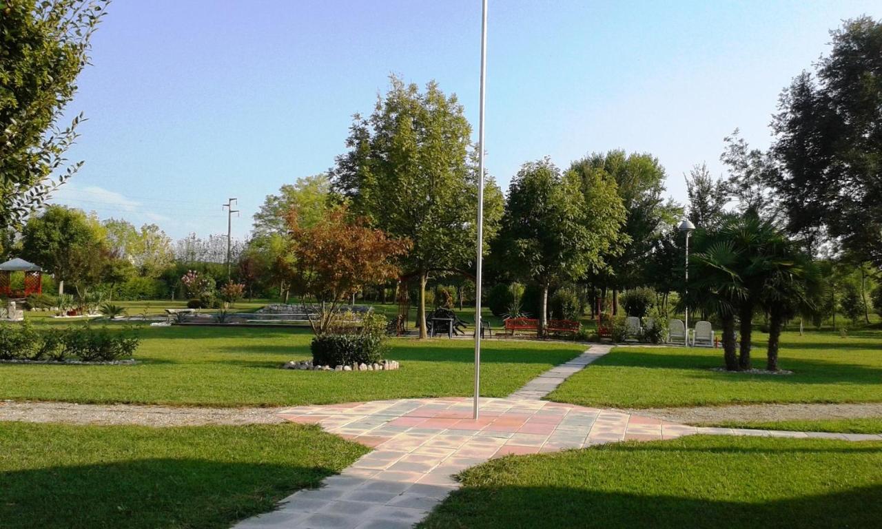 Dogana Vecchia - Hotel & Residence B&B Ristorante & Pizzeria Trivignano Udinese Exterior foto