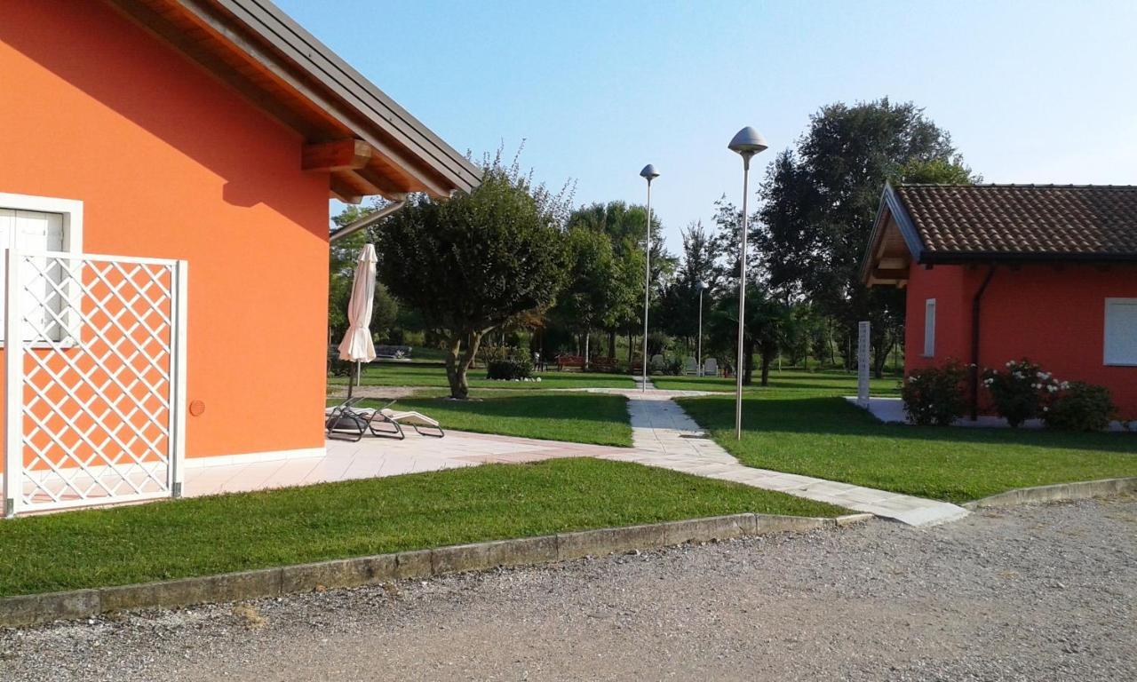 Dogana Vecchia - Hotel & Residence B&B Ristorante & Pizzeria Trivignano Udinese Exterior foto